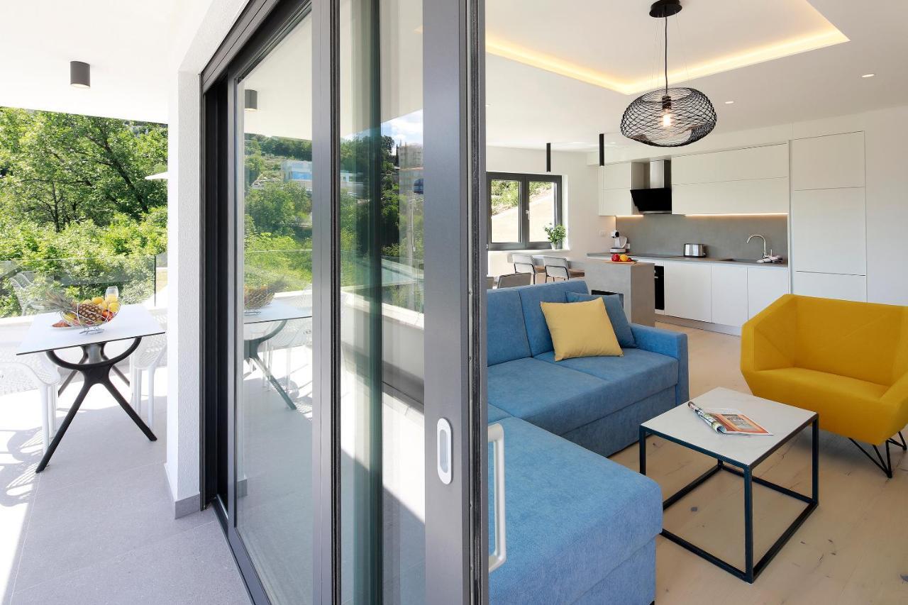 Modena Maris-Heated Pool-Grill-Relax-Jacuzzi Apartments Ičići المظهر الخارجي الصورة