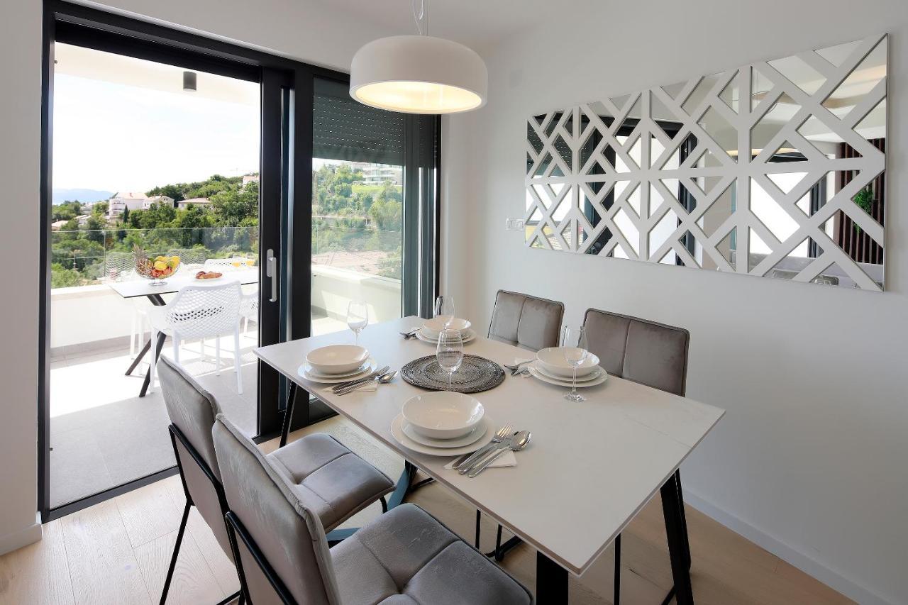 Modena Maris-Heated Pool-Grill-Relax-Jacuzzi Apartments Ičići المظهر الخارجي الصورة