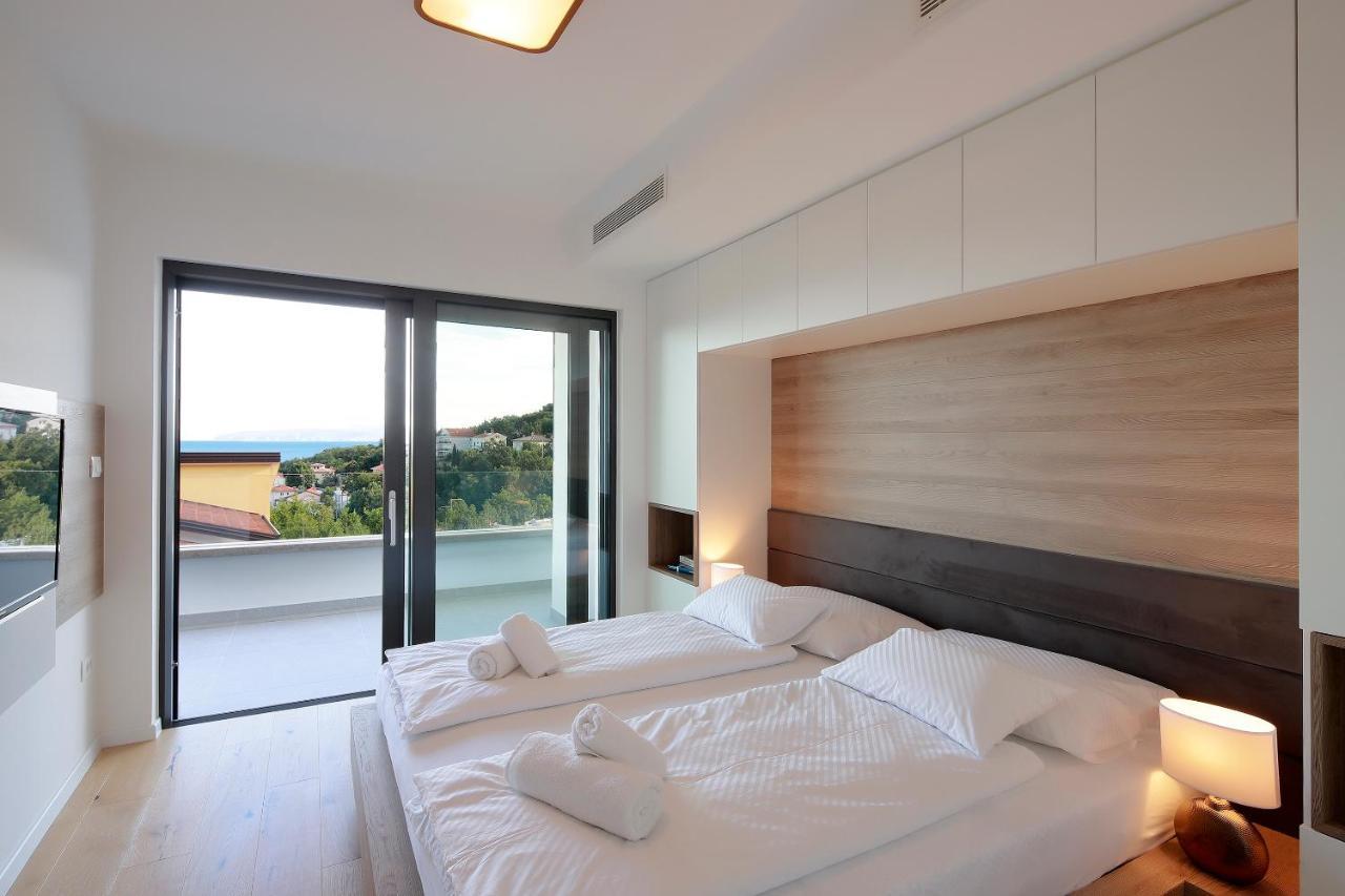 Modena Maris-Heated Pool-Grill-Relax-Jacuzzi Apartments Ičići المظهر الخارجي الصورة