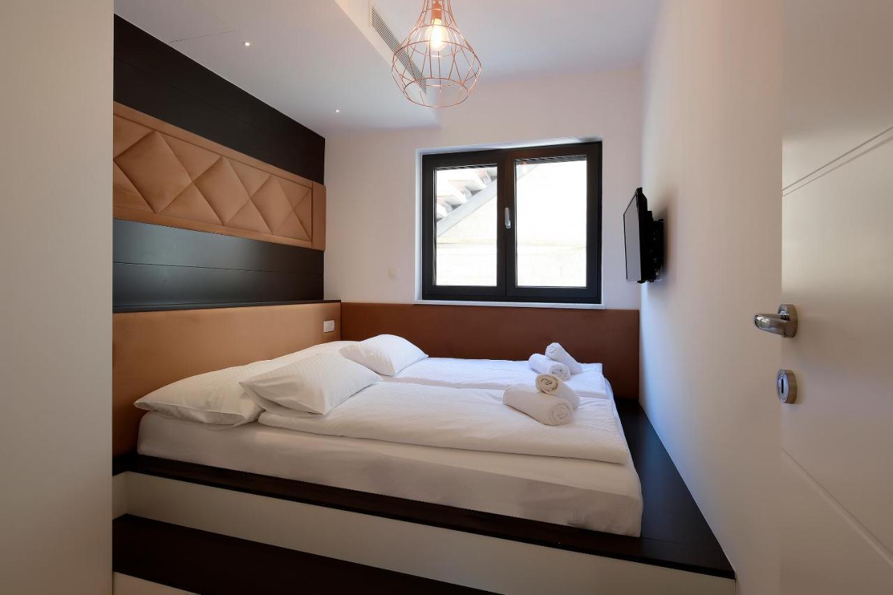 Modena Maris-Heated Pool-Grill-Relax-Jacuzzi Apartments Ičići المظهر الخارجي الصورة