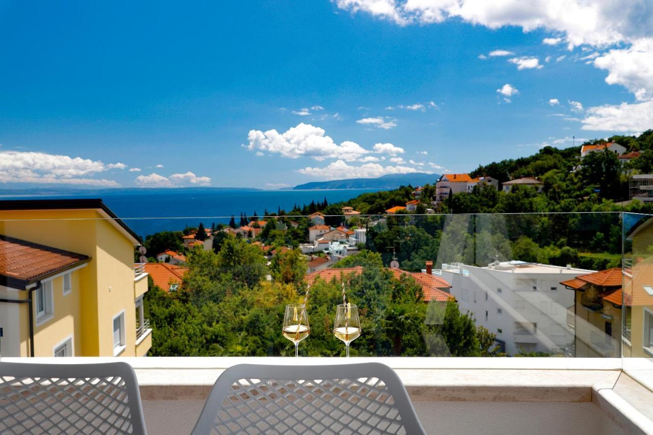 Modena Maris-Heated Pool-Grill-Relax-Jacuzzi Apartments Ičići المظهر الخارجي الصورة